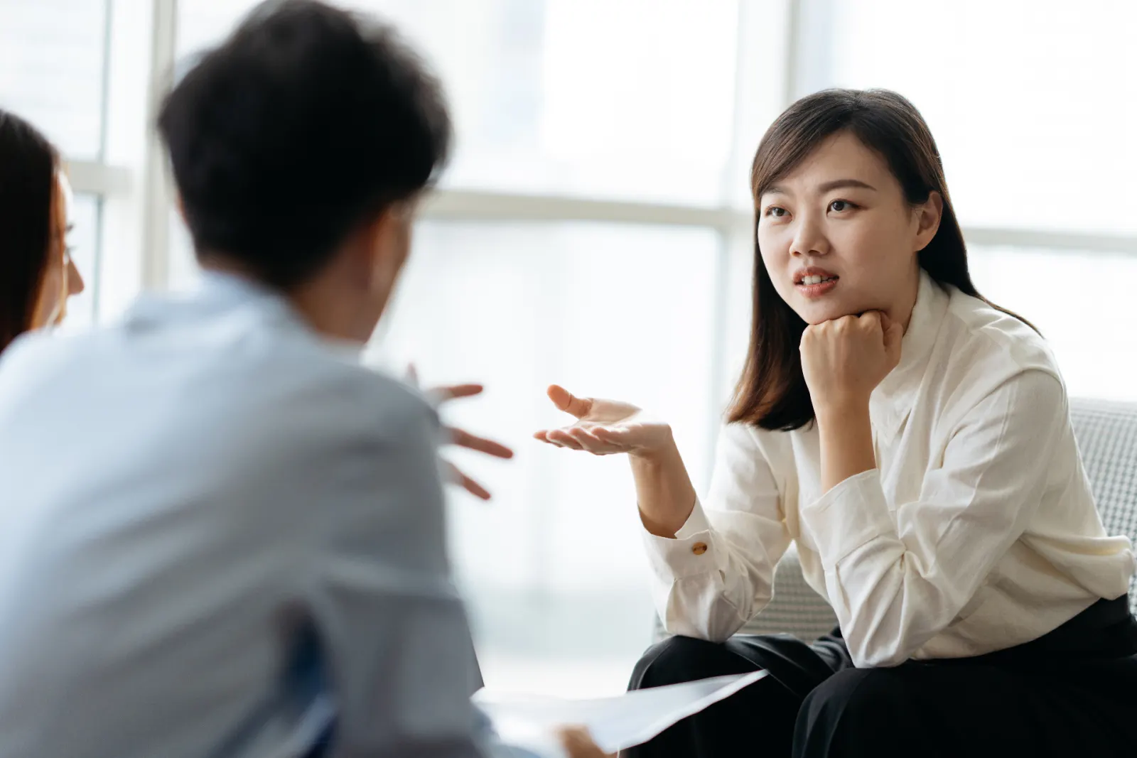 Facilitated workplace mediation in a calm meeting room